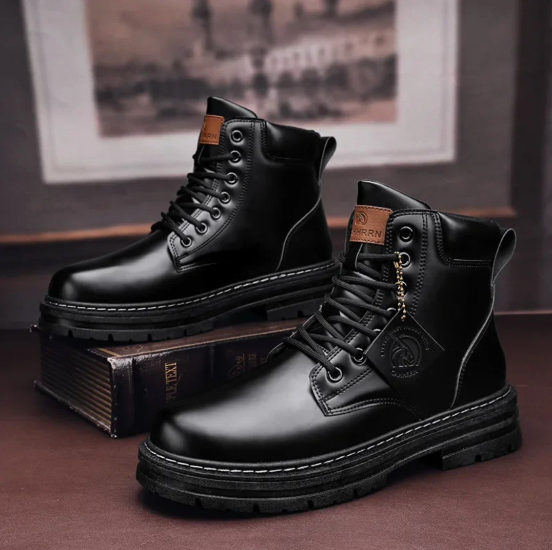 Wolverine™ - Comfortable lace-up boots for men